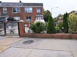 9602 Astoria Blvd, Flushing, NY 11369