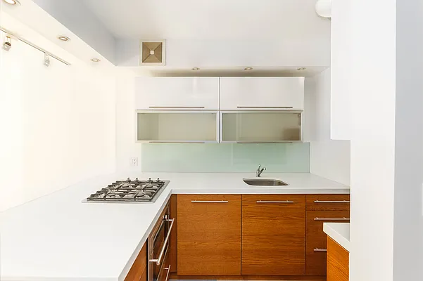 Rented by Owner | media 17