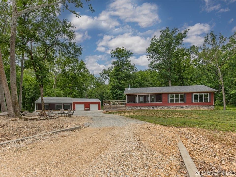 1st image of 33467 Hayden Dr