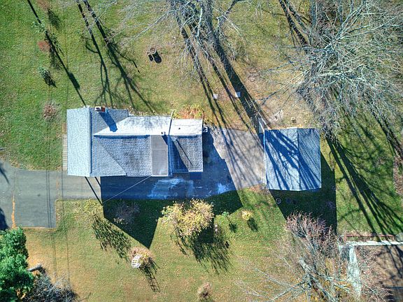 5th image of 5294 Wood Ave