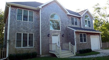 1st image of 1 Bayberry Ln