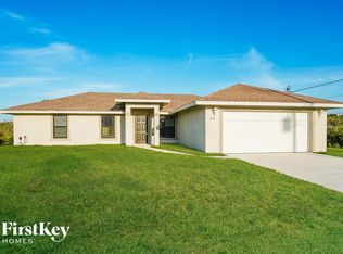 6013 Flora Ave N, Lehigh Acres, FL 33971