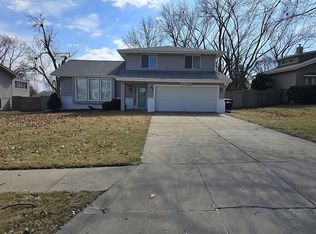 14725 Berry Cir, Omaha, NE 68137