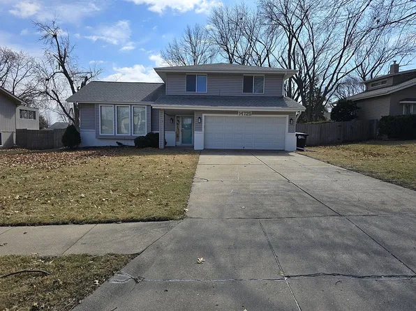 14725 Berry Cir, Omaha, NE 68137