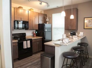 Hoff Mall Apartments, Mount Horeb, WI 53572