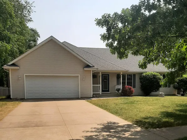 13665 Green Prairie St, Vicksburg, MI 49097