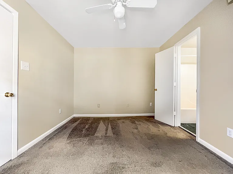 7725 Zimpel St — Photo 10