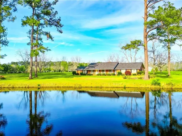 2227 Ware St, Blackshear, GA 31516