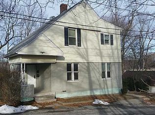 8 Walker St, West Warwick, RI 02893