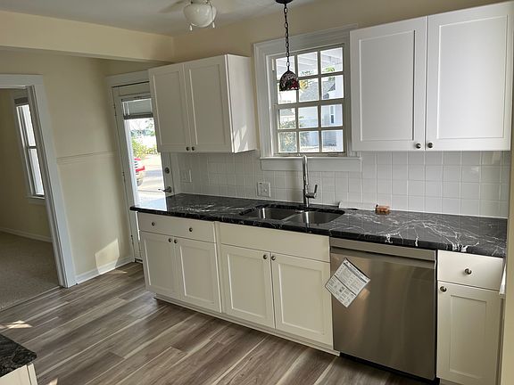 3rd image of 8401 W Gulf Blvd