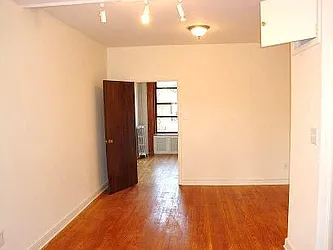 Rented by Carroll Gardens Realty