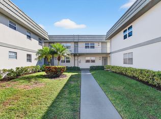 393 Flanders Way #I, Delray Beach, FL 33484