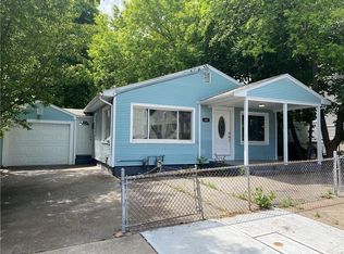 44 Merida Ave, Woonsocket, RI 02895