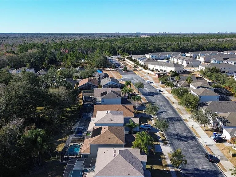 4608 Cumbrian Lakes Dr — Photo 67