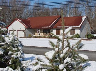 232 Paint Island Spr Rd, Millstone Township, NJ 08510