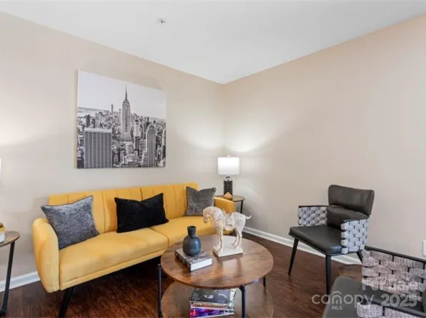 1620 Arlyn Cir APT G, Charlotte, NC 28213