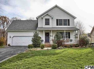 6 Woodview Dr, Mount Holly Springs, PA 17065