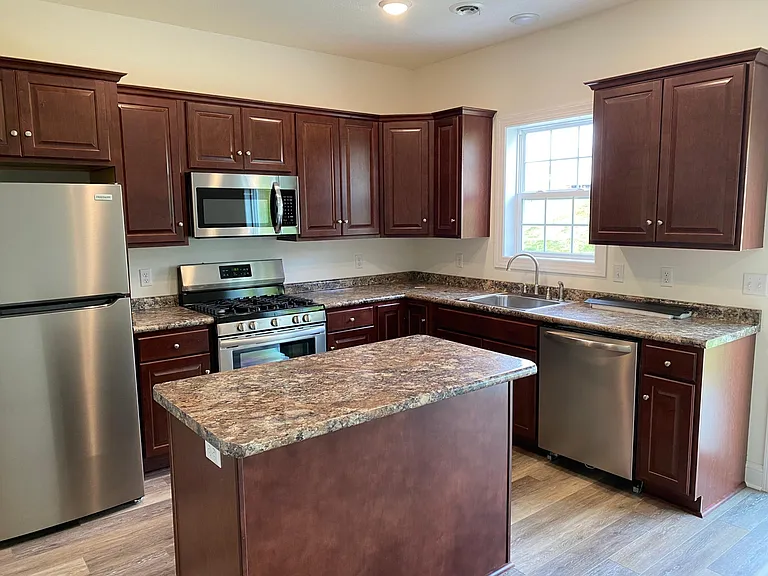 Kitchen with Island
