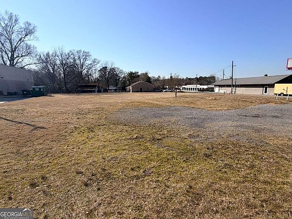 3rd image of 5911 Joe Frank Harris Pkwy NW