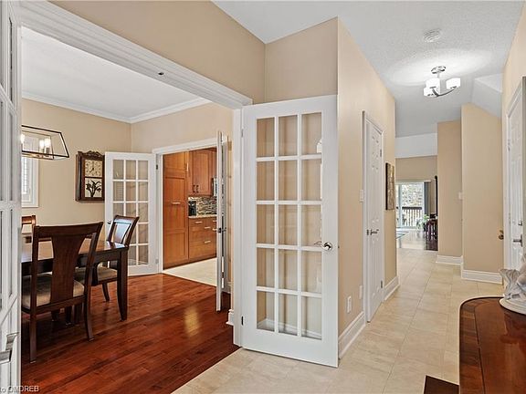3rd image of 1010 Cristina Ct #10