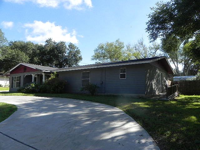 1st image of 811 S Welhausen Ave