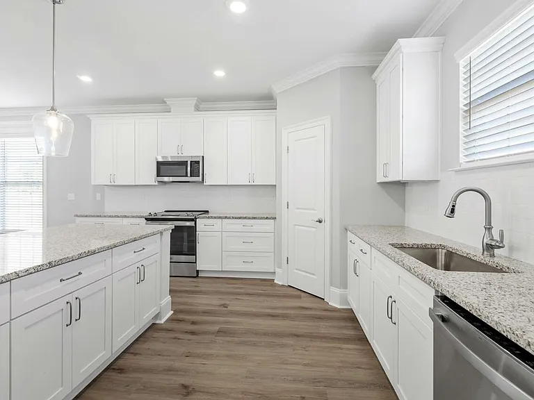 118R Shelby Dr — Photo 13