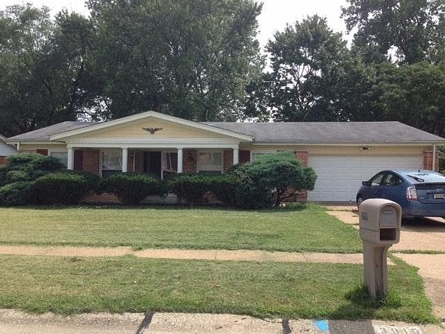 1st image of 3910 Flagstone Ct