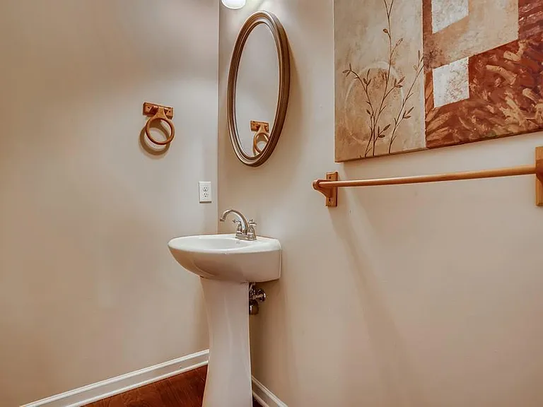 838 Whittington Pkwy SW — Photo 8