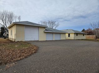 2329 124th Ln NW, Minneapolis, MN 55448