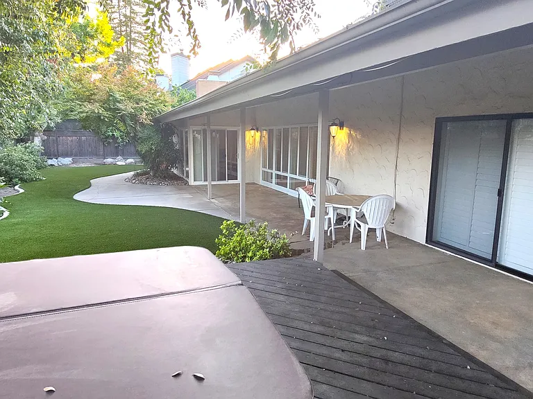 3421 W Los Altos Ave — Photo 21