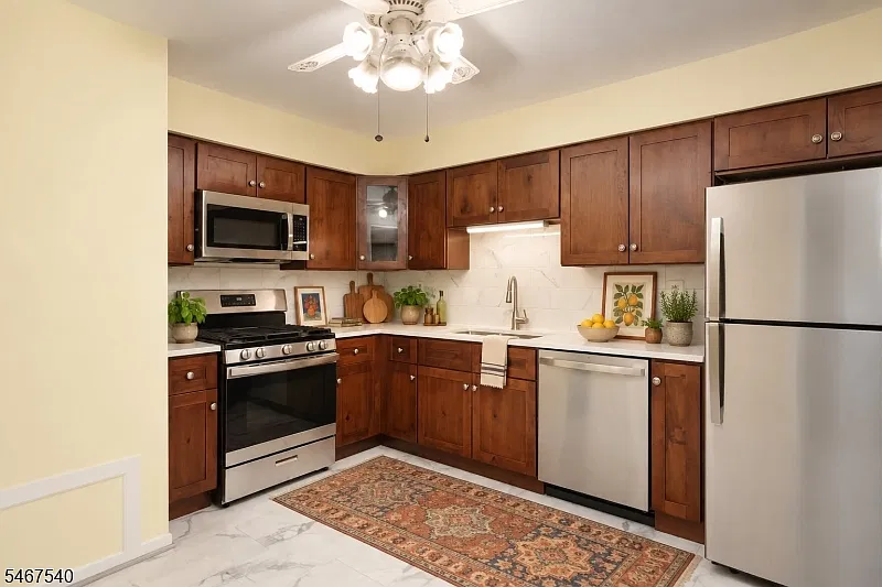 2 bed, 2.0 bath, $2,900 — Photo 4