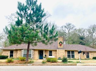 5113 Kingspark Dr, Tyler, TX 75703