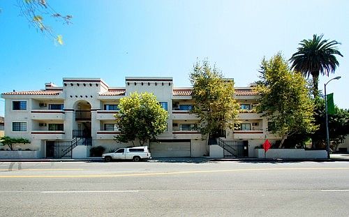 1st image of 3502 Jasmine Ave APT 103