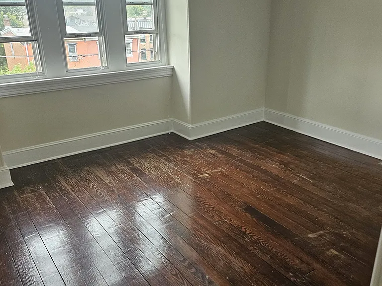 358 Washington Ave — Photo 6