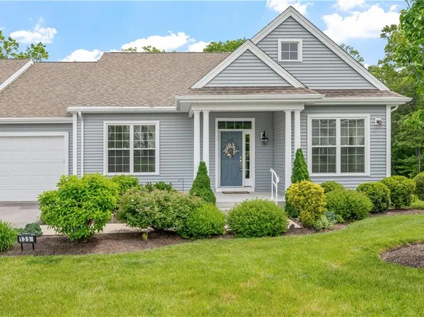 170 Providence Pike Unit 135, North Smithfield, RI 02896