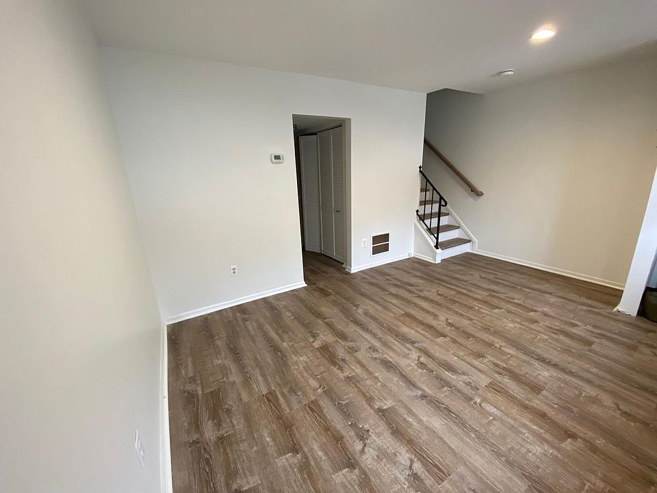 Living room.