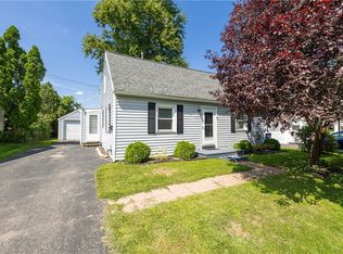 113 Duxbury Rd, Rochester, NY 14626