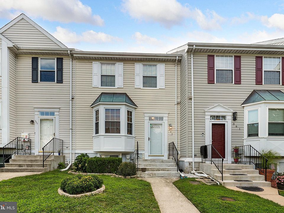 1st image of 359 Lindera Ct #359