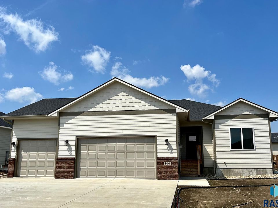 1st image of 106 Atlantic Cir