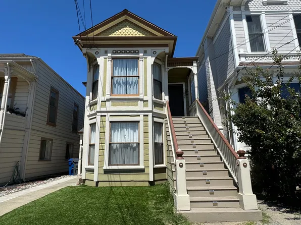 1205 Santa Clara Ave #B, Alameda, CA 94501