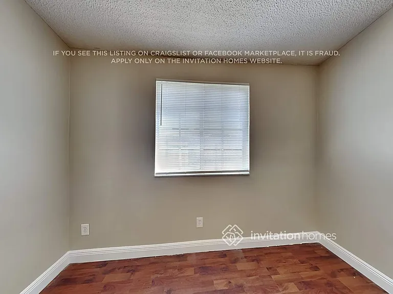 10129 SW 223rd Ter — Photo 13