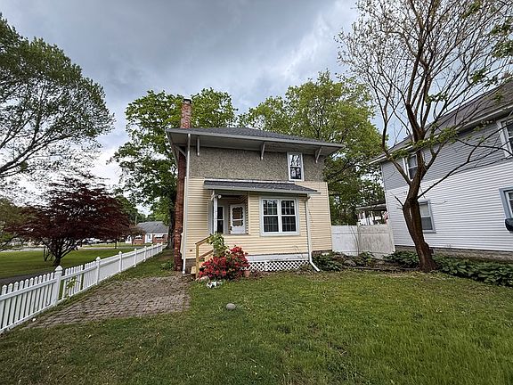 2nd image of 529 Wallace St