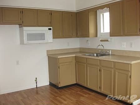 2nd image of 18520 Mesle St