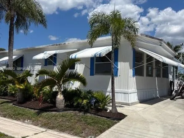 4201 Mocking Bird Dr, Boynton Beach, FL 33436