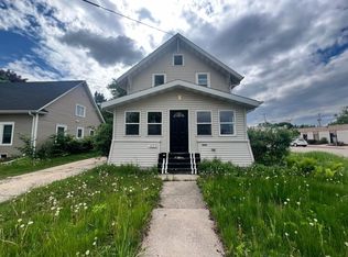 1223 N Harriman St, Appleton, WI 54911