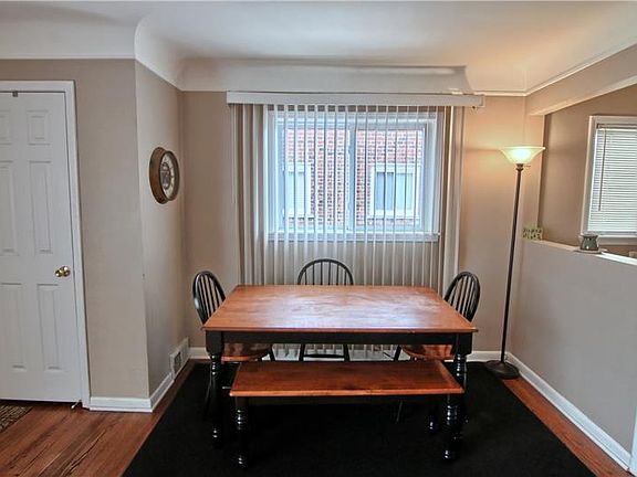 5th image of 25950 Dale St