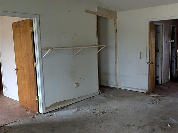 4th image of 57 Carrington Hill Subdivision Ln