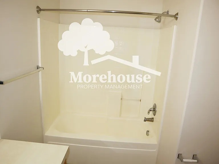 3919 Groveton St — Photo 19