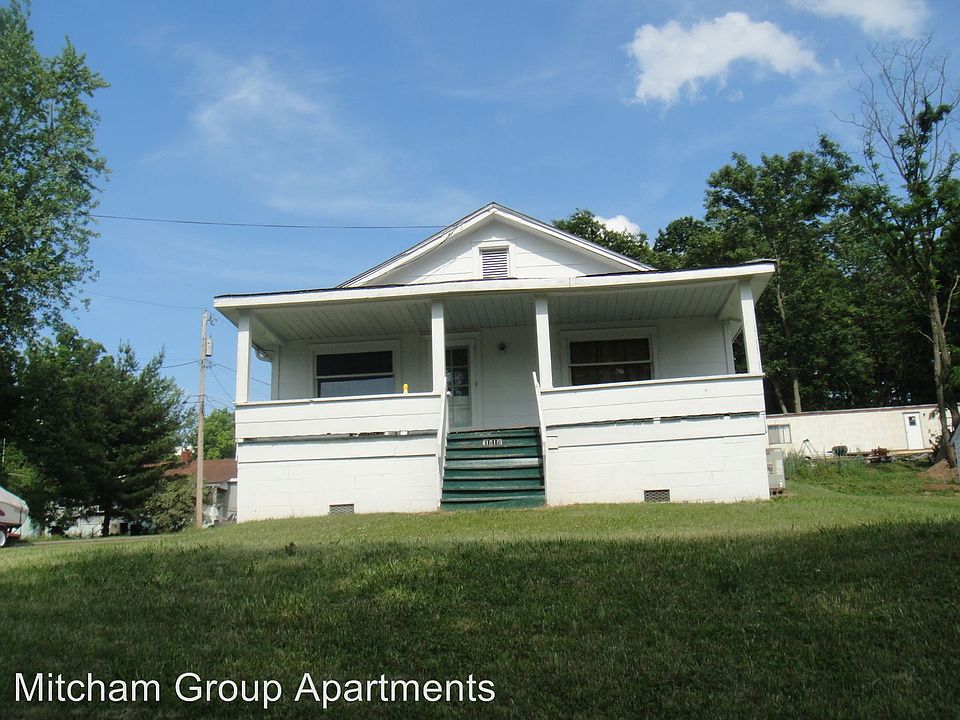 2nd image of 1010 5th St