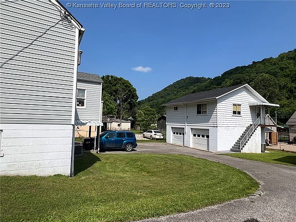4th image of 754 Campbells Creek Dr
